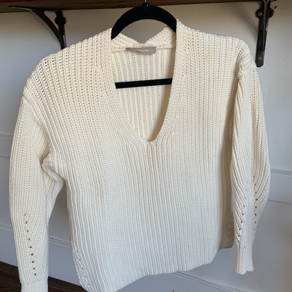 Everlane white knitted sweater